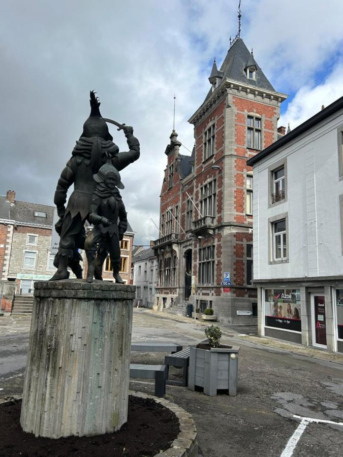 Les Petits Nids De Nina 2 Lägenhet Fosses-La-Ville Exteriör bild